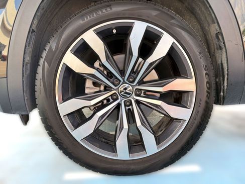 Used 2022 Volkswagen Atlas SE image 11