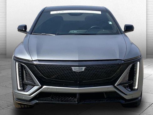 Used 2026 Cadillac Lyriq V image 2
