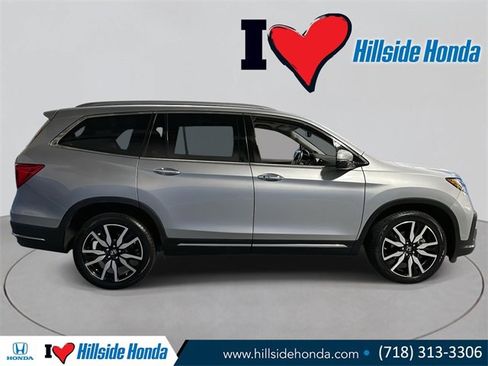 Certified 2022 Honda Pilot Touring image 7