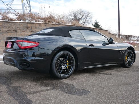 Used 2018 Maserati GranTurismo MC image 5