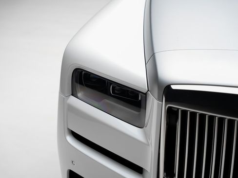 Used 2019 Rolls-Royce Cullinan AWD/4WD image 12