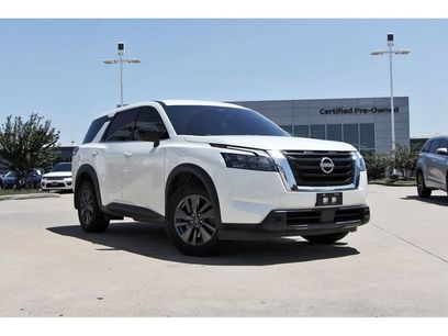 Certified 2024 Nissan Pathfinder S