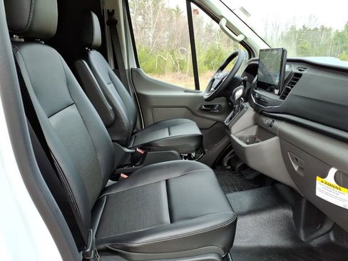 New 2026 Ford Transit 250 148 Medium Roof Extended AWD w/ Load Area Protection Package image 9