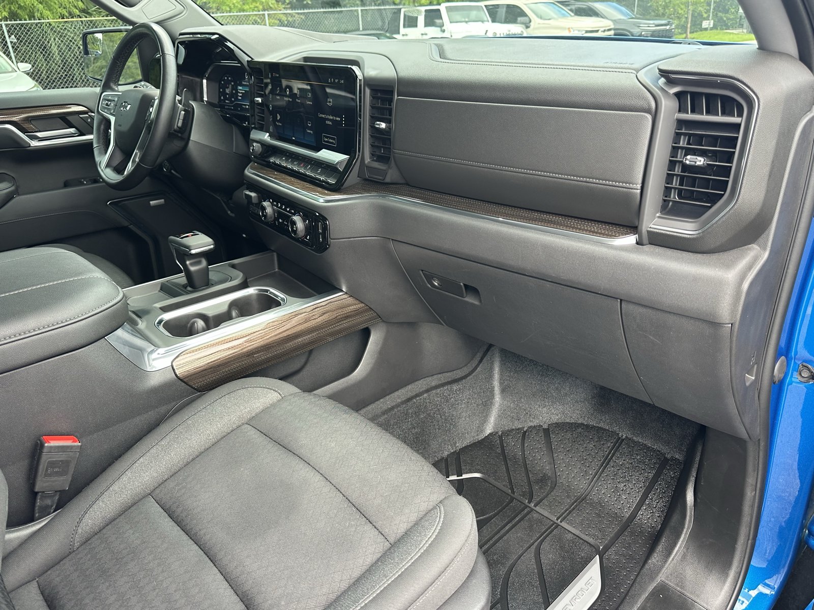 Used 2023 Chevrolet Silverado 1500 RST w/ Convenience Package II AWD/4WD image 38