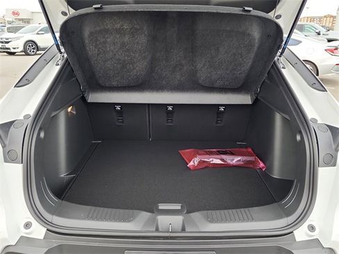 New 2026 Buick Envista Preferred image 6