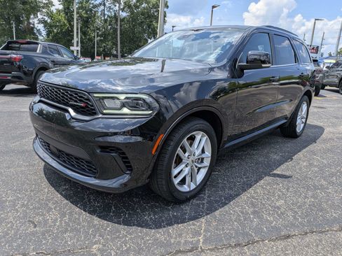 Used 2024 Dodge Durango GT RWD image 8