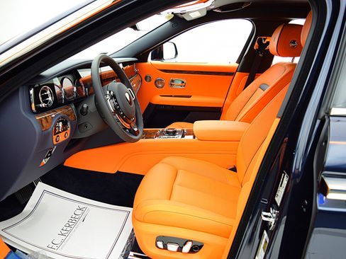 Used 2023 Rolls-Royce Ghost image 34