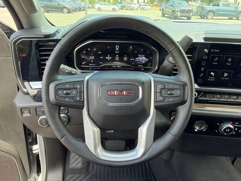 Used 2024 GMC Sierra 1500 Elevation AWD/4WD image 14