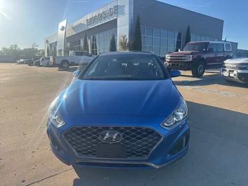 Used 2019 Hyundai Sonata Limited w/ Ultimate Package 04 image 8