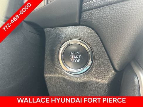 Used 2020 Toyota RAV4 XLE AWD/4WD image 25
