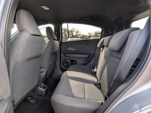 Used 2019 Honda HR-V Sport image 13