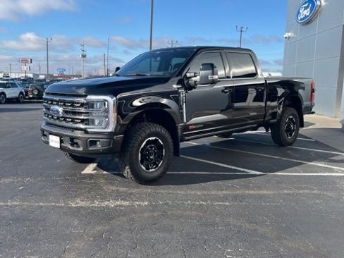 Used 2025 Ford F350 King Ranch w/ Tremor Off-Road Package image 2