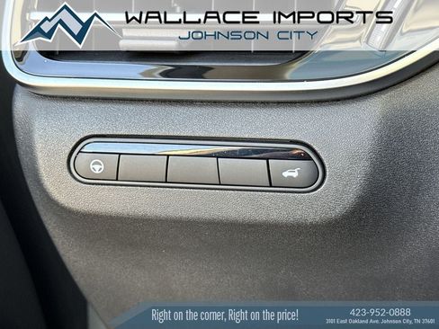 Used 2023 INFINITI QX60 Luxe w/ Cargo Package FWD image 38