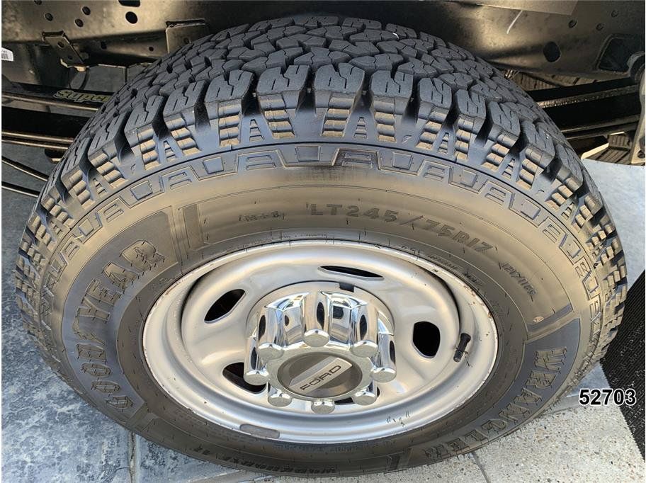 Used 2018 Ford F250 XL w/ Power Equipment Group RWD image 20