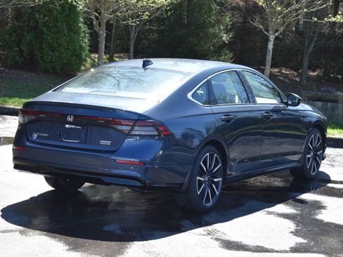 New 2026 Honda Accord Touring image 8