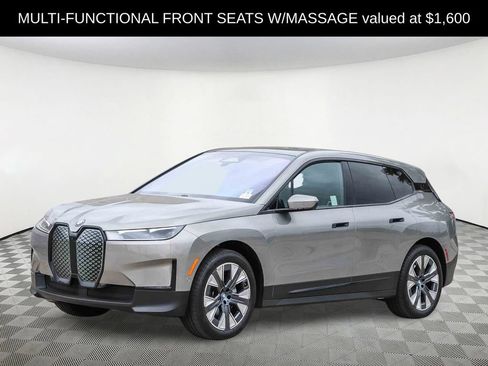 Used 2025 BMW iX xDrive50 w/ Convenience Package AWD/4WD image 3