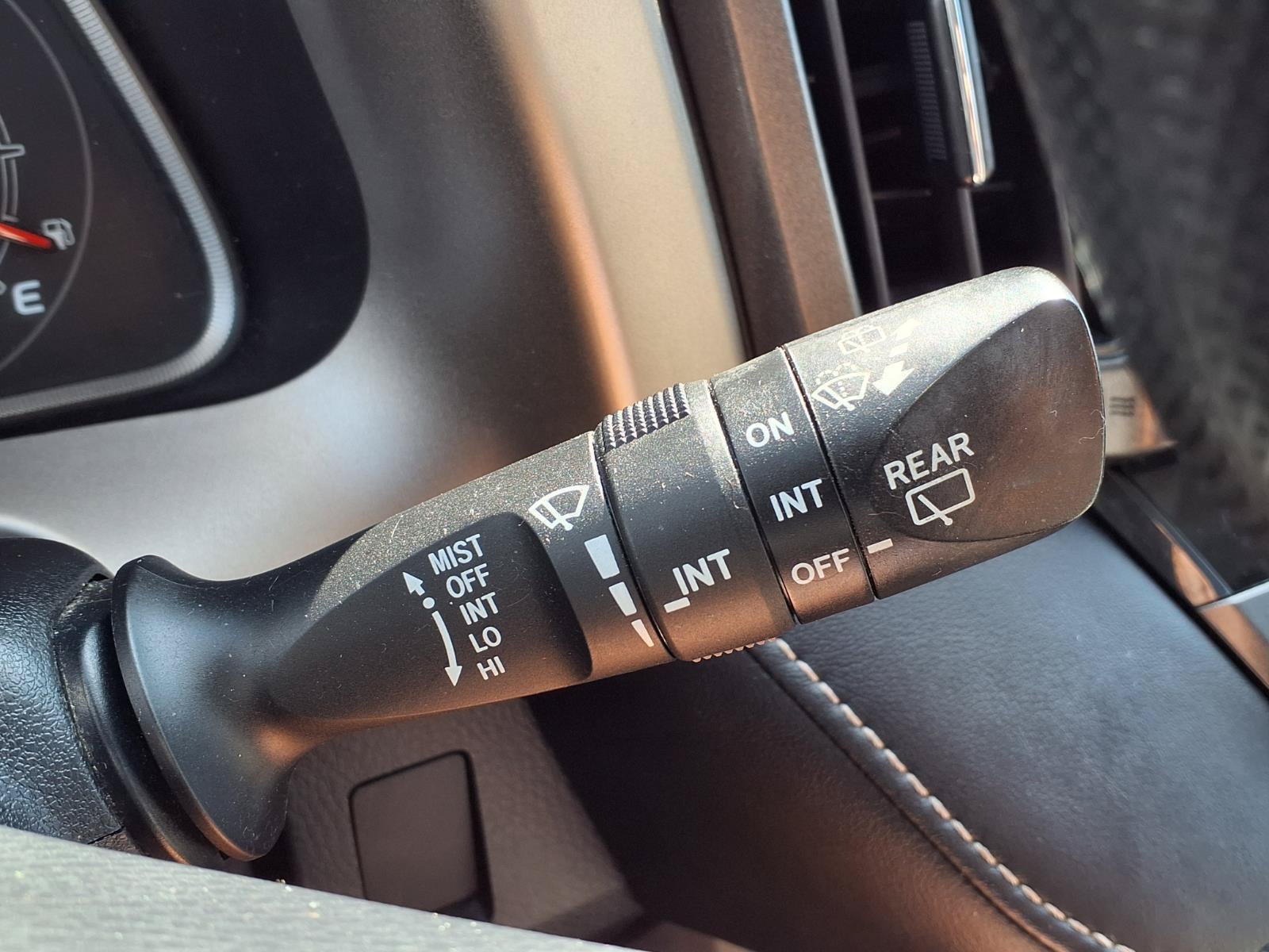 Used 2013 Toyota RAV4 XLE AWD/4WD image 24