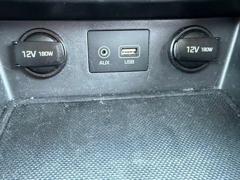 Used 2018 Hyundai Kona SEL AWD/4WD image 22