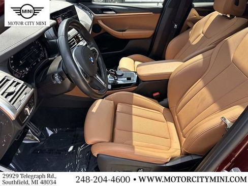 Used 2025 BMW X4 M40i AWD/4WD image 23