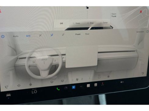 Used 2024 Tesla Model Y Long Range AWD/4WD image 24