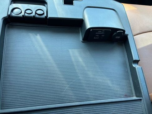 Used 2014 RAM 2500 Longhorn w/ Convenience Group image 42