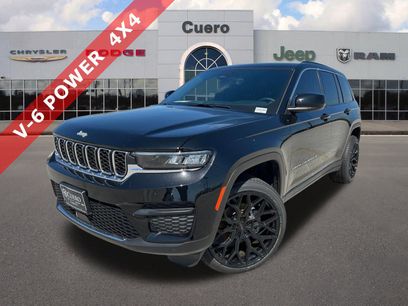 Used 2025 Jeep Grand Cherokee Laredo
