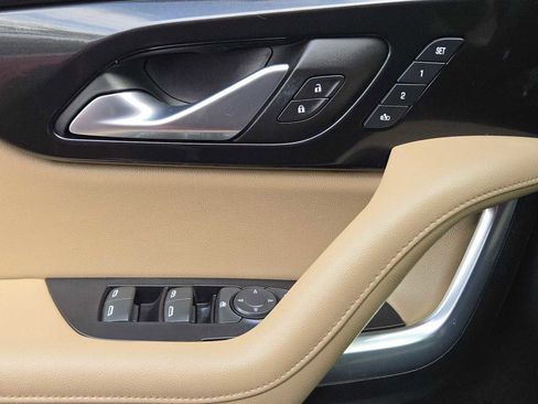 Used 2022 Chevrolet Blazer Premier w/ Enhanced Convenience Package image 21