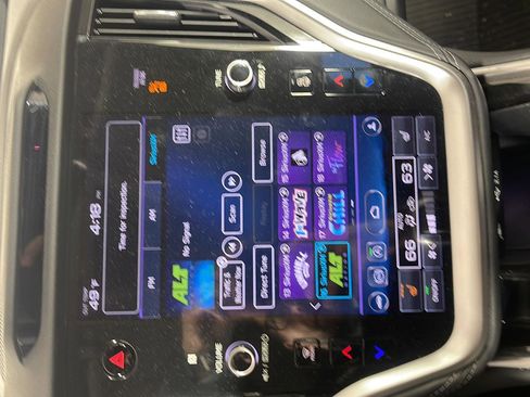 Used 2020 Subaru Outback Limited w/ Popular Package #2 image 19