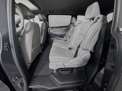 Used 2021 Honda Odyssey EX-L image 22