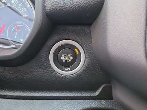 Used 2022 RAM 1500 Laramie RWD image 24