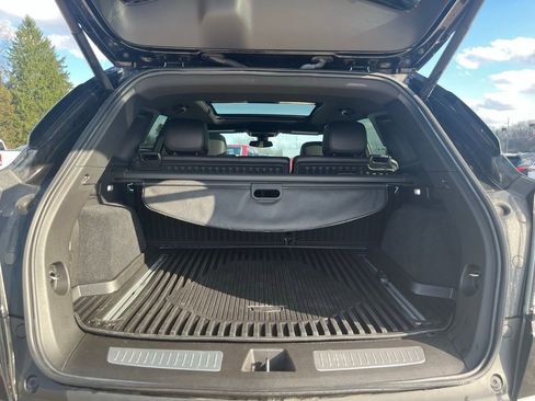 Used 2024 Cadillac XT5 Sportv w/ LPO, Floor Liner Package AWD/4WD image 14