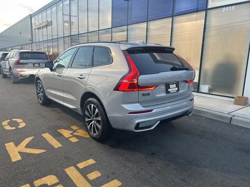 Used 2025 Volvo XC60 B5 Plus AWD/4WD image 3