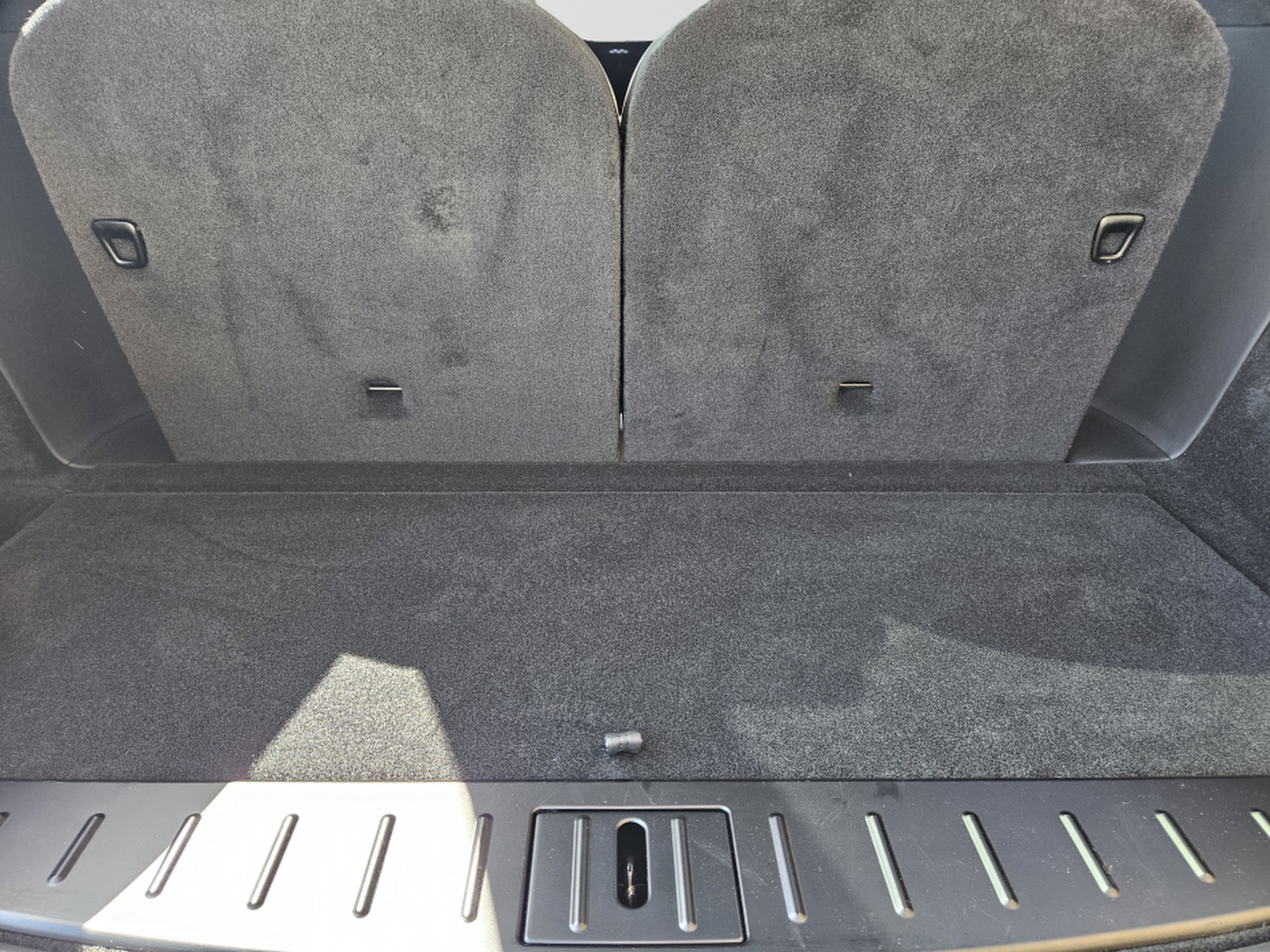 Used 2026 Tesla Model X Plaid AWD/4WD image 34