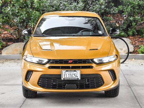 Used 2023 Dodge Hornet GT w/ Tech Pack w/o Parking image 2