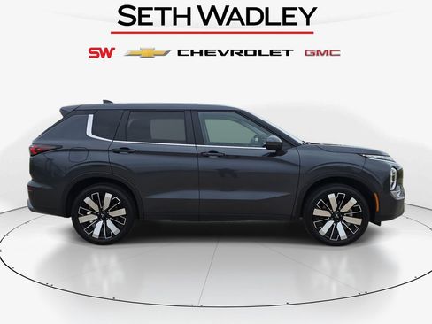 Used 2025 Mitsubishi Outlander SE AWD/4WD image 8