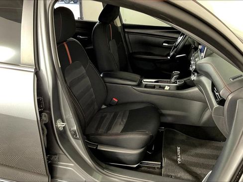 Used 2024 Nissan Sentra SR image 10