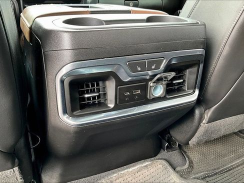 Used 2022 Chevrolet Silverado 3500 High Country w/ Technology Package image 25