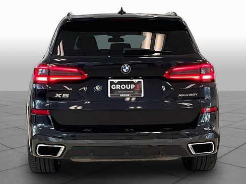 Used 2019 BMW X5 xDrive50i w/ M Sport Package AWD/4WD image 4