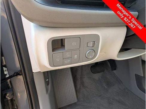 Used 2024 Hyundai Ioniq 6 SEL AWD/4WD image 17