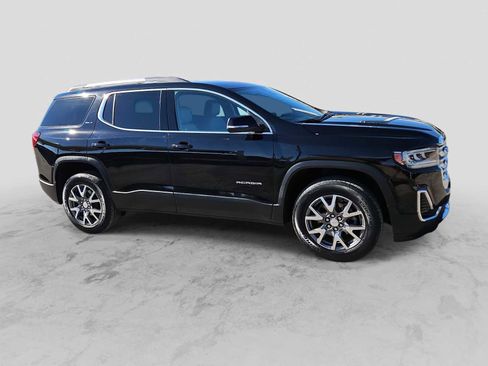 Used 2023 GMC Acadia SLT image 9