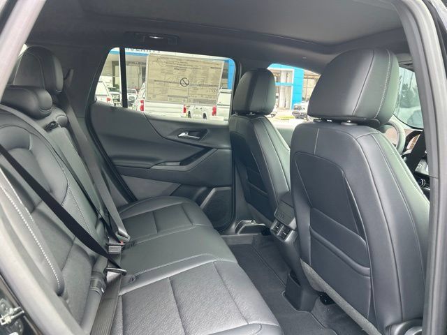 New 2027 Chevrolet Equinox LT w/ Convenience Package II FWD image 33