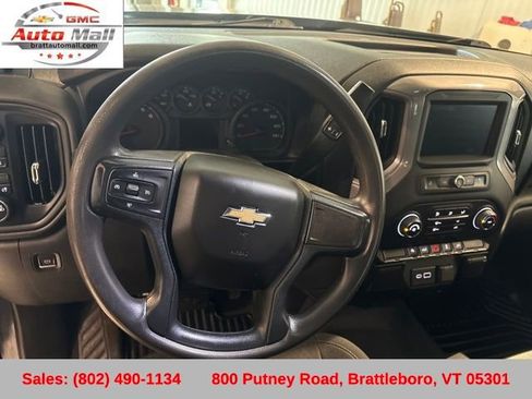 Used 2022 Chevrolet Silverado 1500 Custom AWD/4WD image 14