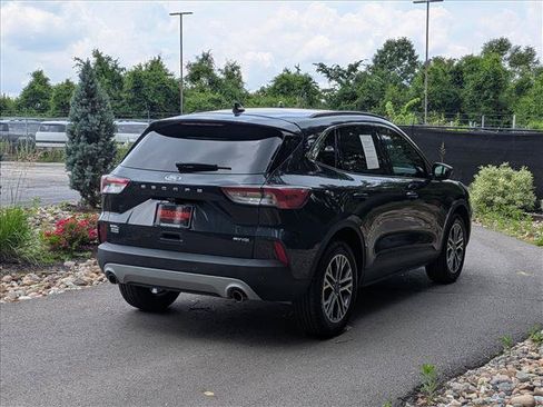Used 2022 Ford Escape SEL w/ Technology Package AWD/4WD image 5