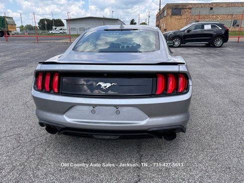 Used 2021 Ford Mustang Premium RWD image 7