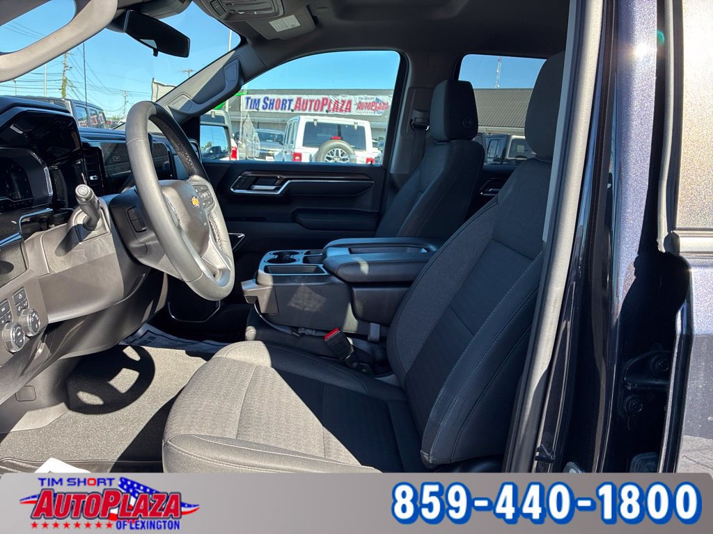 Used 2023 Chevrolet Silverado 1500 LT AWD/4WD image 14