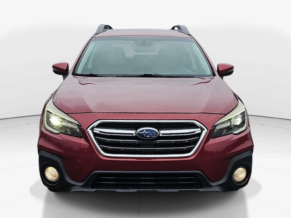 Used 2018 Subaru Outback 2.5i Limited AWD/4WD image 12