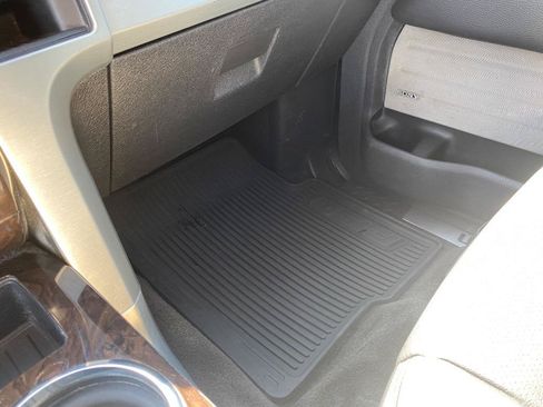 Used 2014 Ford F150 Platinum RWD image 32