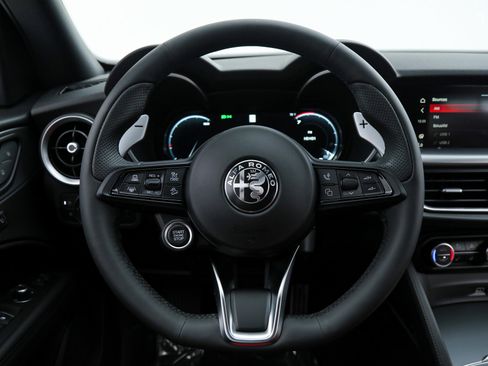 New 2025 Alfa Romeo Stelvio Sprint w/ Veloce Package image 20
