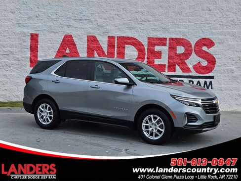 Used 2023 Chevrolet Equinox LT w/ Driver Convenience Package image 1