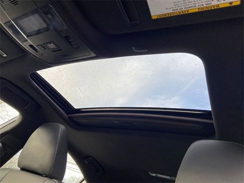 Certified 2022 Lexus IS 350 F Sport image 15